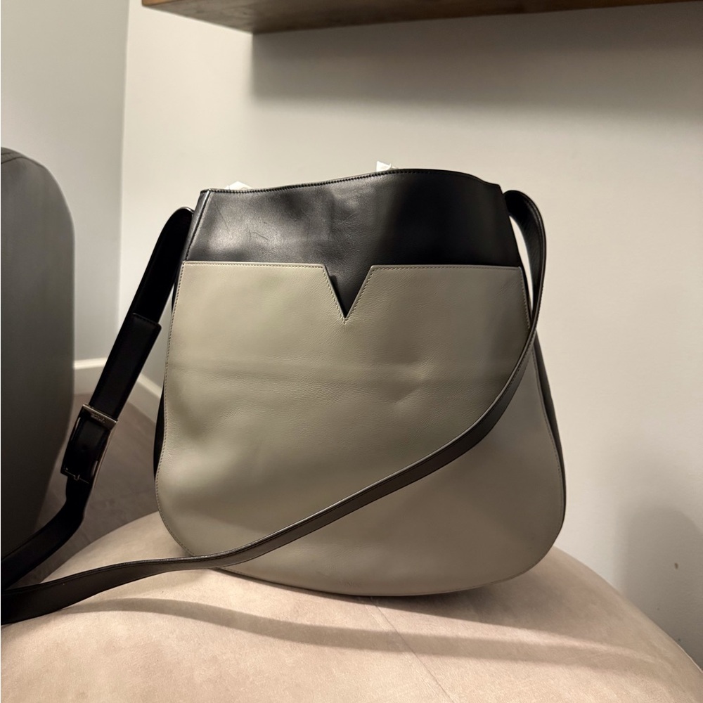 Elegant Black and Gray Women's Bag
